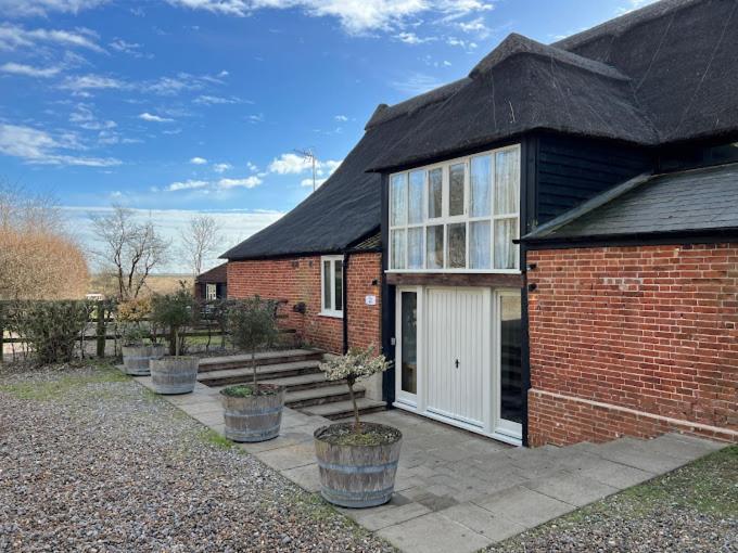 فندق Dingle Marsh Barns دنويتش المظهر الخارجي الصورة