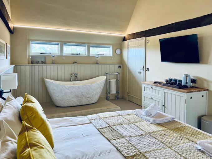 فندق Dingle Marsh Barns دنويتش المظهر الخارجي الصورة